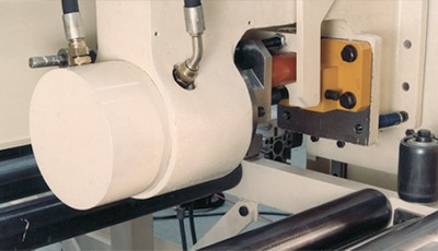 Geka-punzonadora-cnc-alfa-500-150-unidad-punzonado-vertical